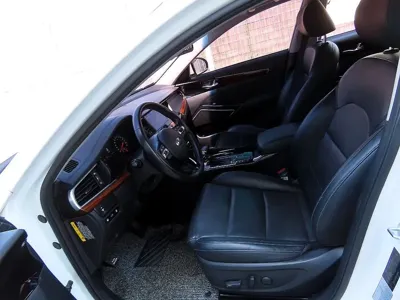 Kia K7 2016, 105322 км, за 6446.57 USD