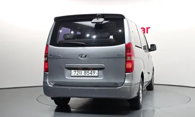 Hyundai Starex 2012, 122442 км, за 4955.4 USD