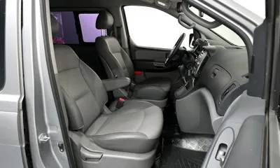 Hyundai Starex 2012, 122442 км, за 4955.4 USD - фото 11