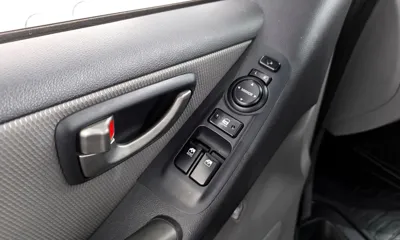 Hyundai Starex 2012, 122442 км, за 4955.4 USD - фото 13
