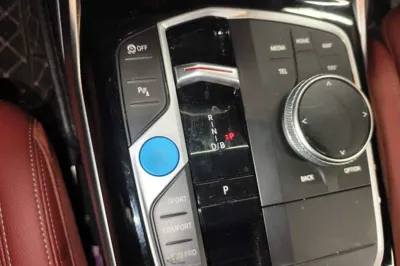 BMW i3 2022, 74600 км, за 19810 USD - фото 10