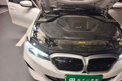 BMW i3 2022, 74600 км, за 19810 USD - фото 19