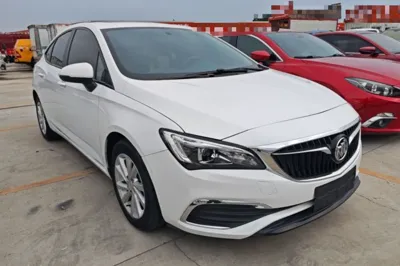 Buick Verano 2018, 63000 км, за 7172 USD