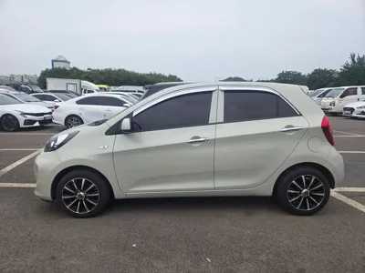 Kia Morning 2016, 109900 км, за 3643.17 USD