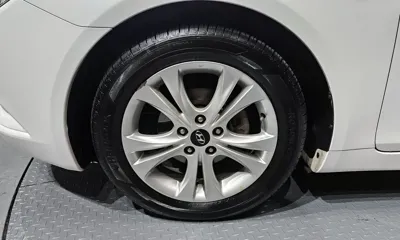 Hyundai Sonata 2010, 74772 км, за 2925.31 USD - фото 5