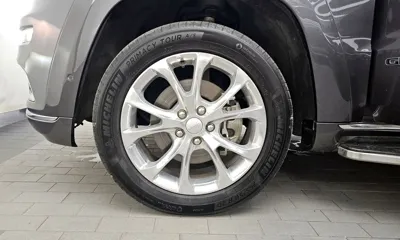 Jeep Cherokee 2021, 73467 км, за 16848.83 USD