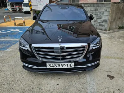 Mercedes-Benz S-Class · 2020 год