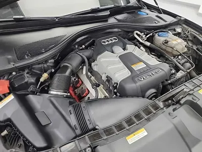 Audi A6 2014, 92707 км, за 5842.2 USD