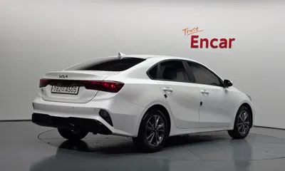 Kia K3 2022, 85712 км, за 9915.4 USD