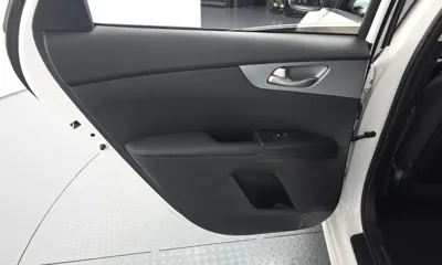 Kia K3 2022, 85712 км, за 9915.4 USD - фото 25