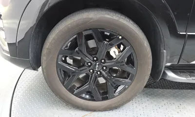 Kia Mohave 2024, 37484 км, за 28658 USD
