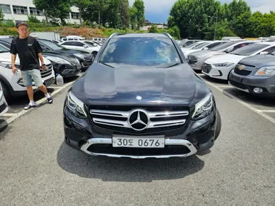 Mercedes-Benz GLC-Class 2016, 106000 км, за 11815.68 USD