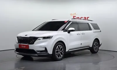 Kia Canival · 2021 год