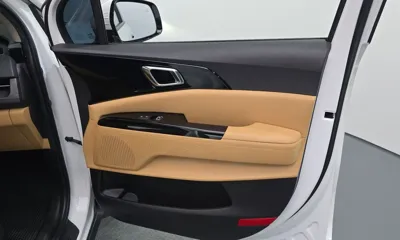 Kia Canival 2021, 56316 км, за 15885.52 USD - фото 25
