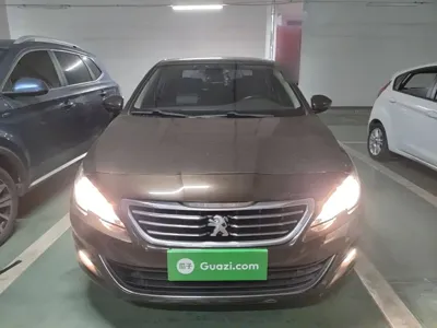 Peugeot 408 2015, 92600 км, за 2740.57 USD
