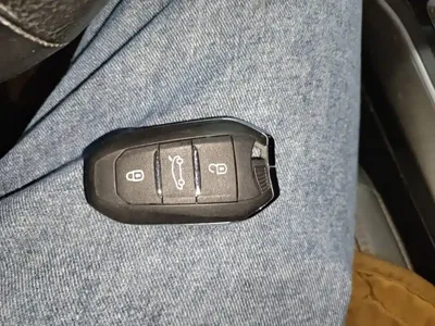 Peugeot 408 2015, 92600 км, за 2740.57 USD - фото 9