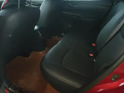 Nissan Tiida 2018, 60700 км, за 6410.17 USD - фото 11