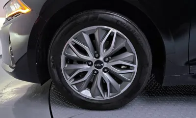 Kia K5 2023, 76498 км, за 16742.68 USD