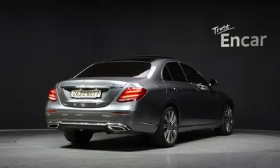 Mercedes-Benz E-Class 2020, 156109 км, за 17178.72 USD