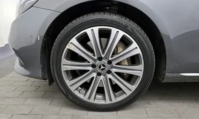 Mercedes-Benz E-Class 2020, 156109 км, за 17178.72 USD