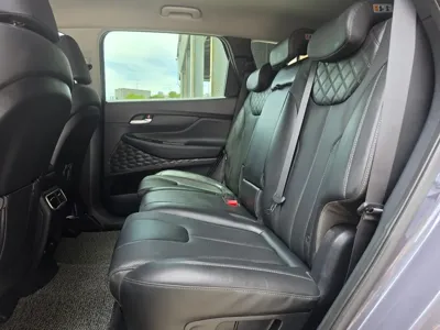 Hyundai Santafe 2023, 35775 км, за 16272.7 USD - фото 19