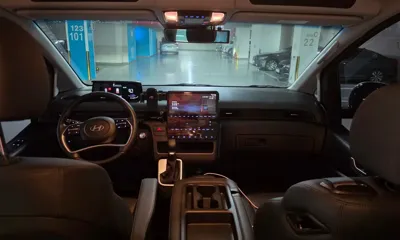 Hyundai Staria 2025, 9989 км, за 18201.9 USD - фото 8