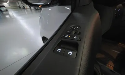 Hyundai Staria 2025, 9989 км, за 18201.9 USD - фото 17