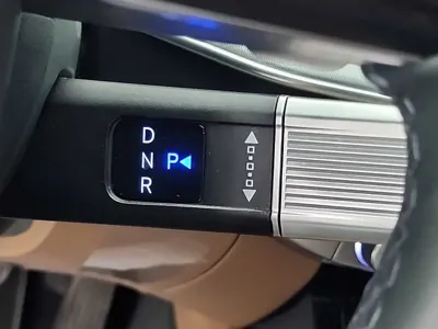 Hyundai Grandeur 2023, 85074 км, за 20752.03 USD - фото 8