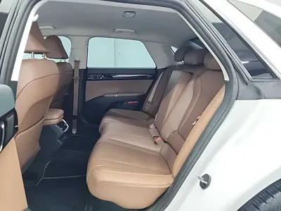 Hyundai Grandeur 2023, 85074 км, за 20752.03 USD - фото 12