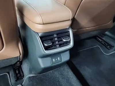 Hyundai Grandeur 2023, 85074 км, за 20752.03 USD - фото 14