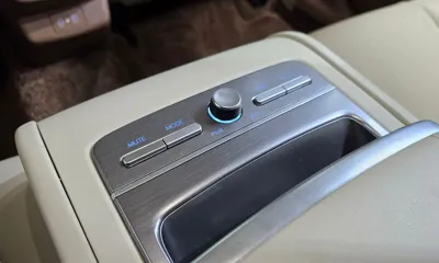 Hyundai Grandeur 2023, 50864 км, за 26188.94 USD - фото 34