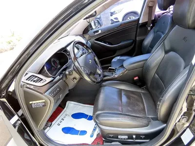 Kia K7 2013, 182378 км, за 3122.56 USD