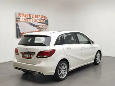 Mercedes-Benz B-Class 2015, 58300 км, за 6702.21 USD