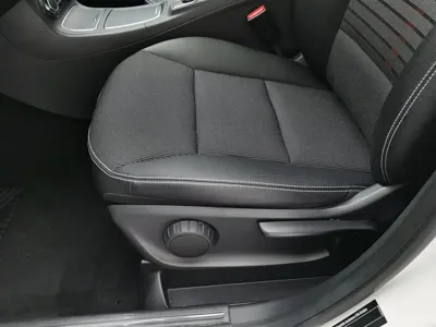 Mercedes-Benz B-Class 2015, 58300 км, за 6702.21 USD - фото 20