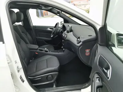 Mercedes-Benz B-Class 2015, 58300 км, за 6702.21 USD - фото 23