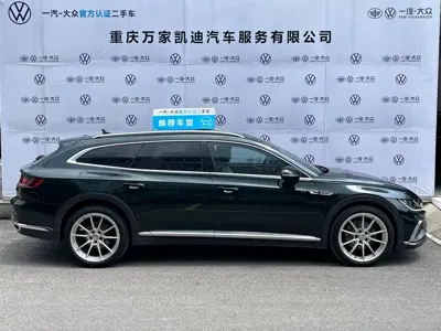 Volkswagen CC 2022, 56000 км, за 19099.1 USD