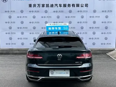 Volkswagen CC 2022, 56000 км, за 19099.1 USD