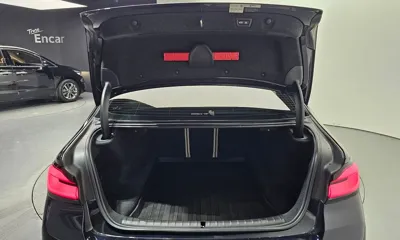 BMW 5-Series 2021, 63032 км, за 35695.42 USD - фото 20