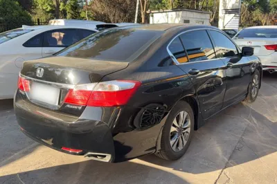 Honda Accord 2015, 175500 км, за 8838 USD