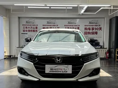 Honda Accord 2022, 29000 км, за 17921.96 USD