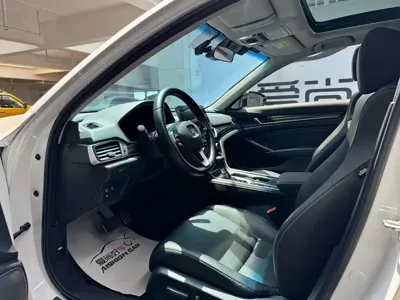 Honda Accord 2022, 29000 км, за 17921.96 USD - фото 8