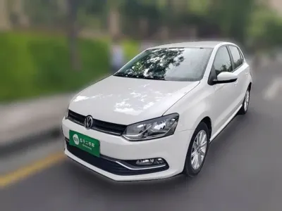Volkswagen Polo 2015, 49300 км, за 4299.09 USD