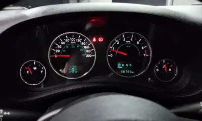 Jeep Wrangler 2017, 98785 км, за 14337.63 USD - фото 8