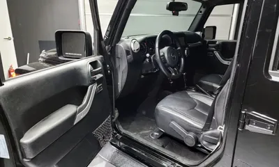 Jeep Wrangler 2017, 98785 км, за 14337.63 USD - фото 10
