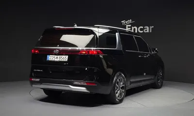 Kia Canival 2021, 123062 км, за 12877.43 USD