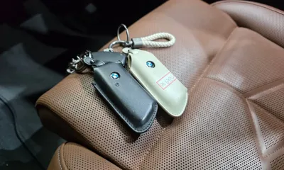 BMW 5-Series 2024, 56414 км, за 43561.64 USD - фото 31