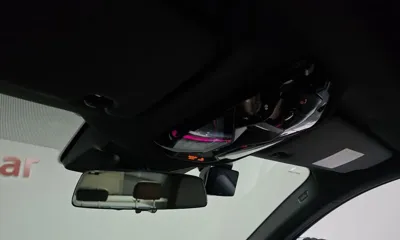 BMW 5-Series 2024, 56414 км, за 43561.64 USD - фото 33