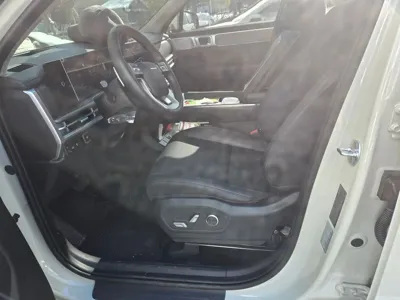 Hyundai Santafe 2025, 9000 км, за 24615.99 USD - фото 10