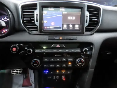 Kia Sportage 2018, 81420 км, за 10603.7 USD - фото 12