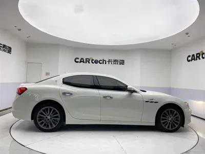 Maserati Ghibli 2021, 37000 км, за 43972.62 USD